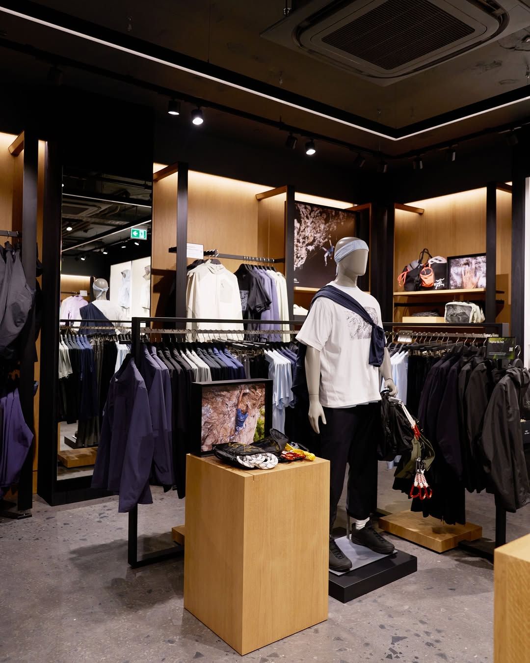 Apparel displays and timber fixtures in the completed Vienna store